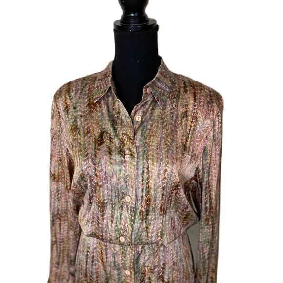 #320 ALEXIS Ciandra Button Front Mini Dress - Picture 2 of 7